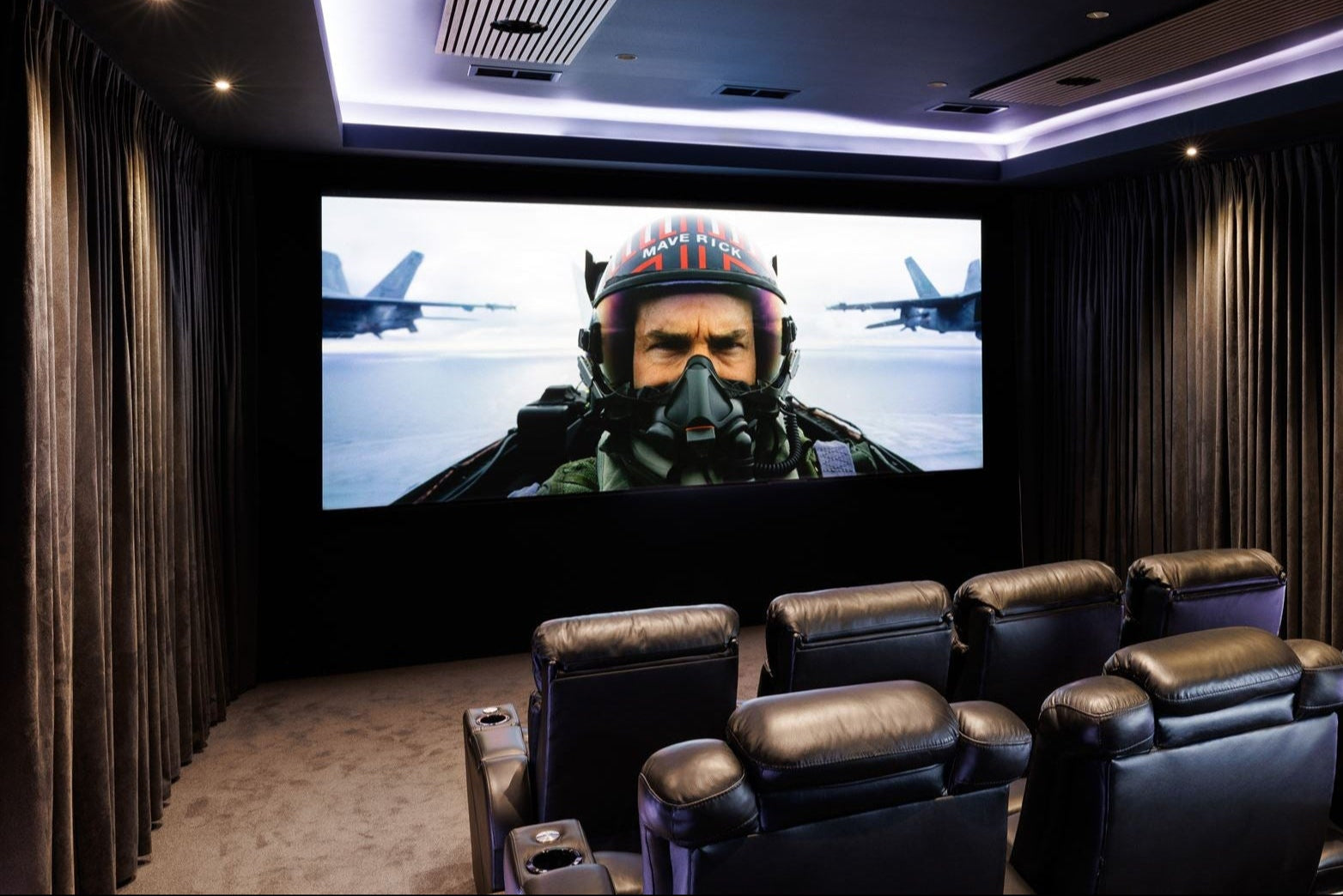 DTX Digital Signature Pro 2.39:1 CinemaScope Projector Screen Acoustic Weave